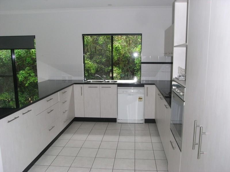 4 Regatta Cct, Noosaville QLD 4566