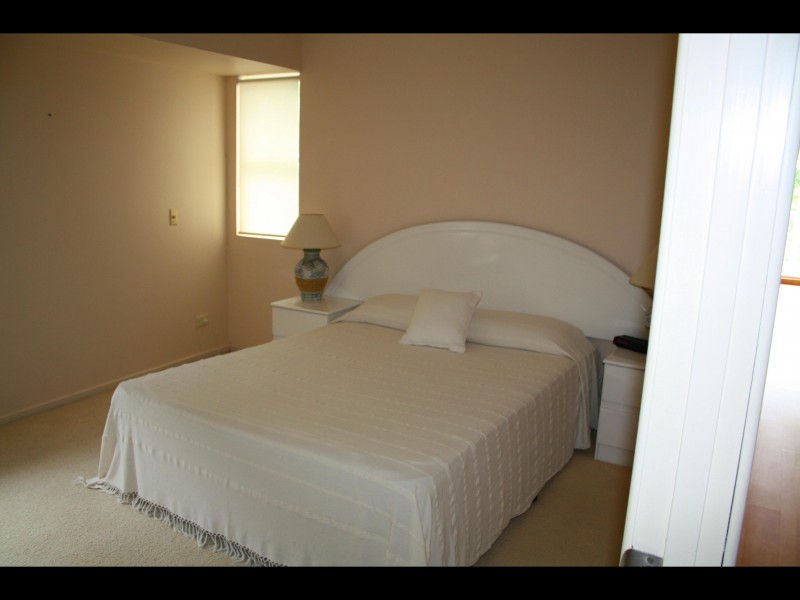 4/11 Russell St, Noosaville QLD 4566