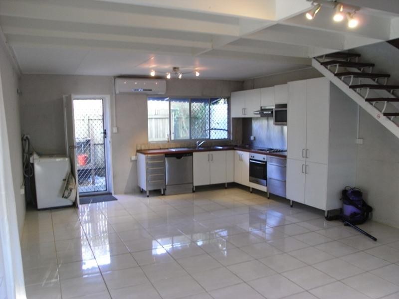 6/10 Ann St, Noosaville QLD 4566