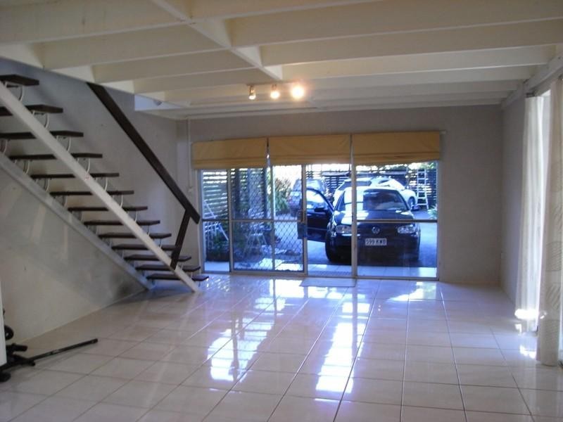 6/10 Ann St, Noosaville QLD 4566