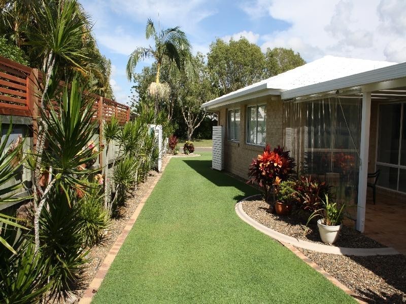 3 Aquamarine Circuit, Noosa Waters QLD 4566