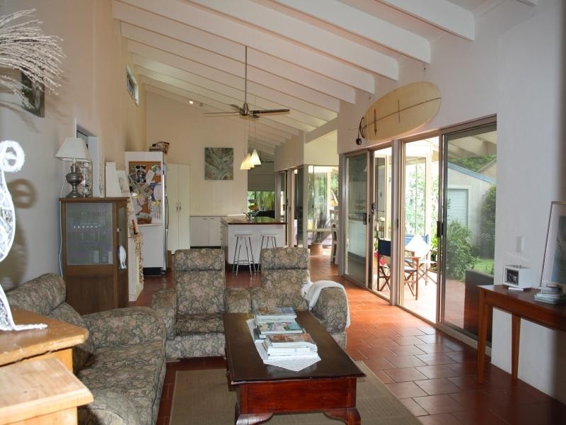 83 Ward St, Tewantin QLD 4565