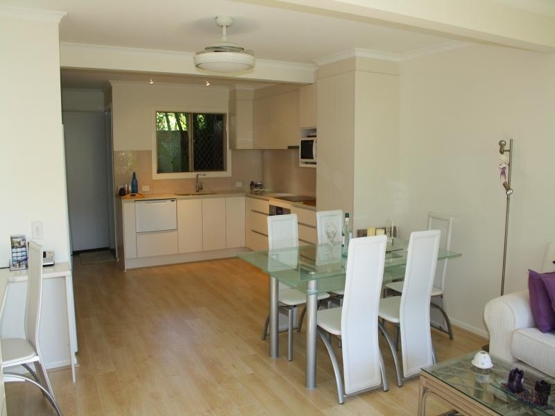 11 / 13 James St, Noosaville QLD 4566
