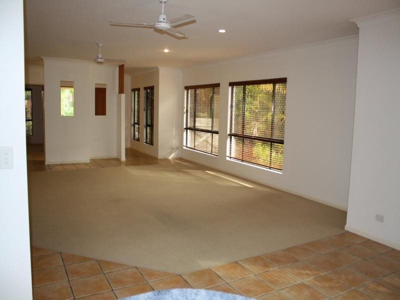 8 Shipyard Circuit, Noosaville QLD 4566