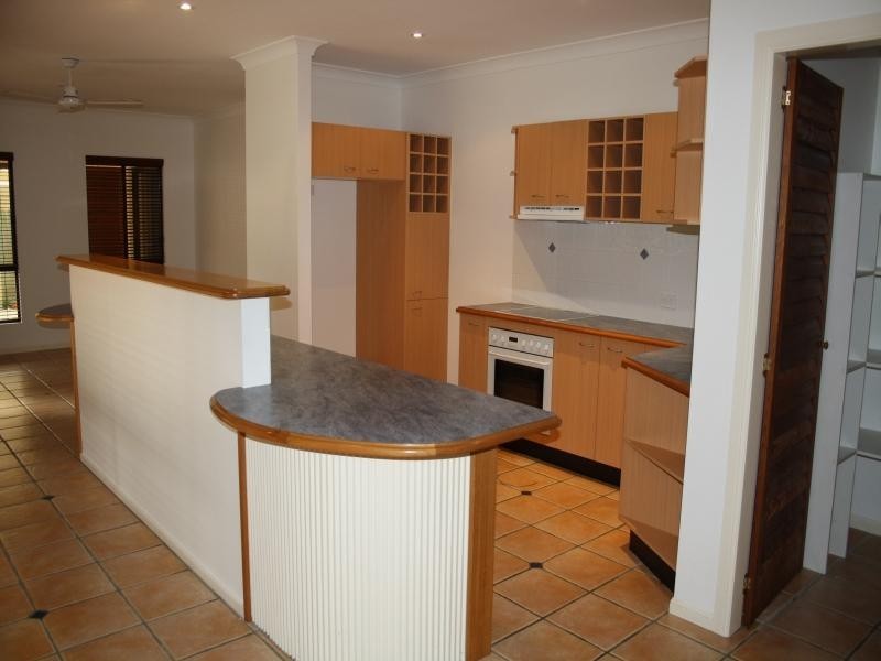 8 Shipyard Circuit, Noosaville QLD 4566