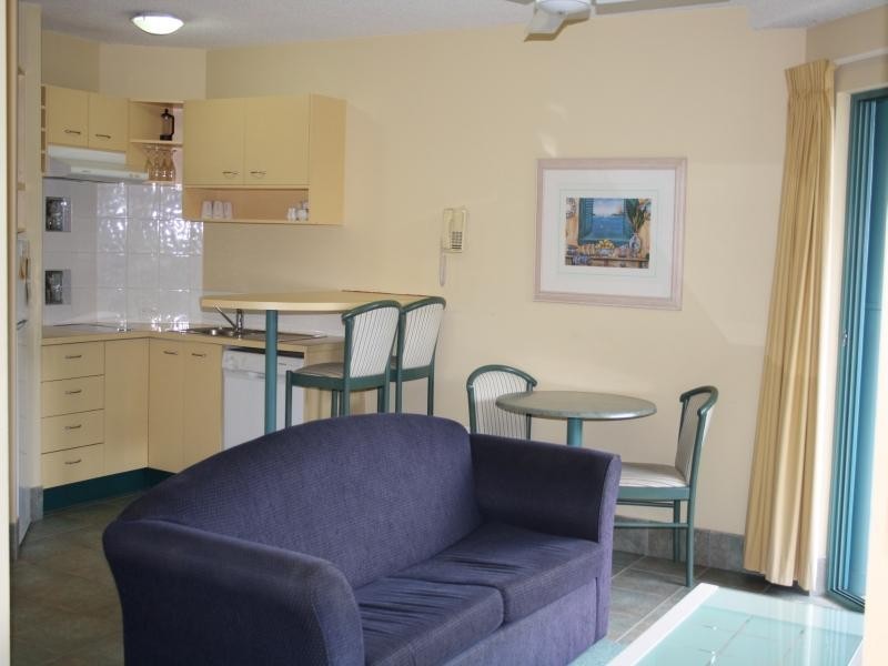 4/17 Albert St, Noosaville QLD 4566