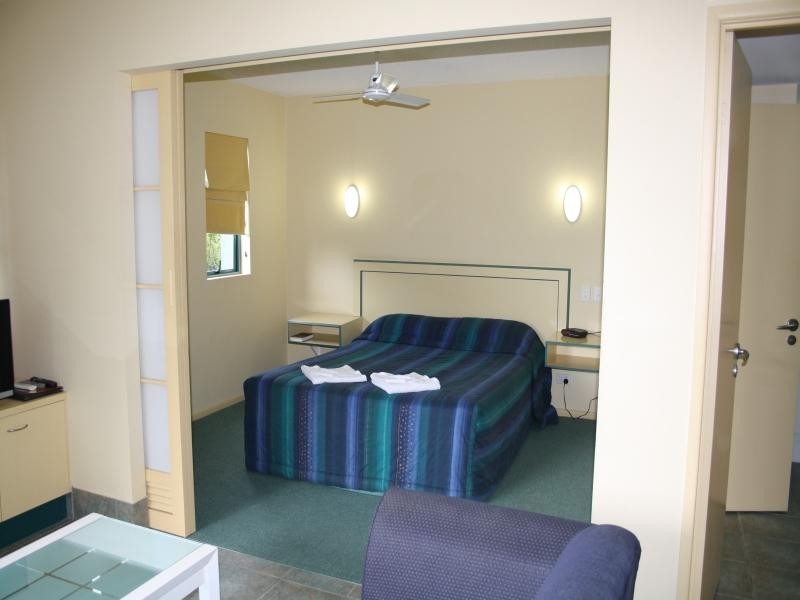 4/17 Albert St, Noosaville QLD 4566