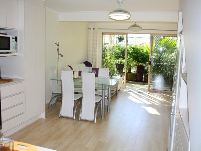 11/13-17 James Street, Noosaville QLD 4566