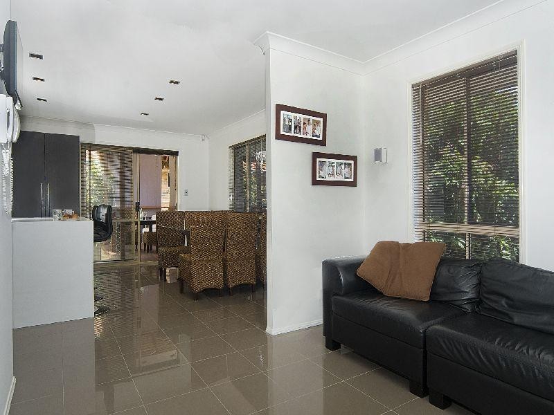 1 Ferntree Crt, Noosaville QLD 4566