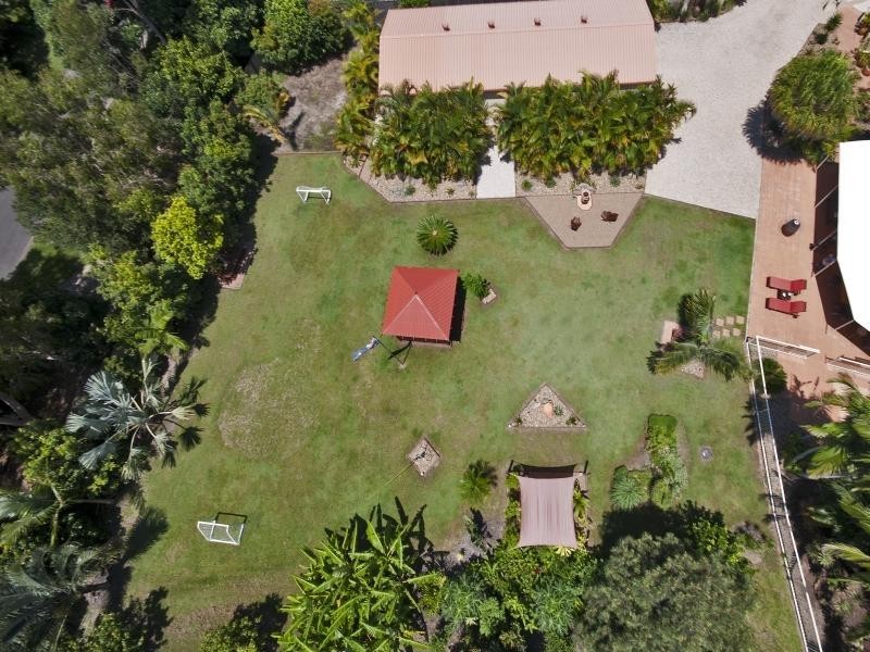 11 Oceanmist Crt, Noosa Waters QLD 4566