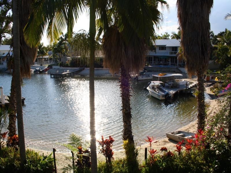 16 Mossman Crt, Noosa Heads QLD 4567