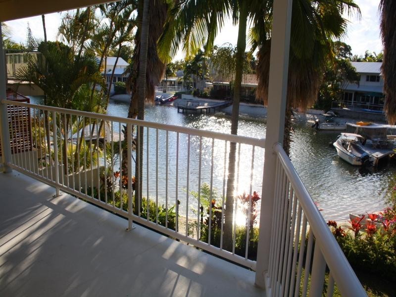 16 Mossman Crt, Noosa Heads QLD 4567