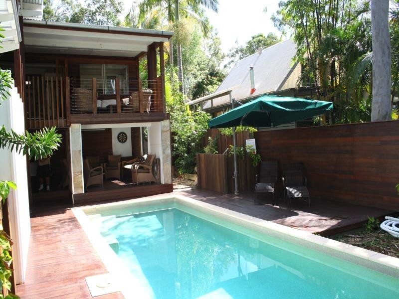 4 Morning Glory Drive, Cooroibah QLD 4565