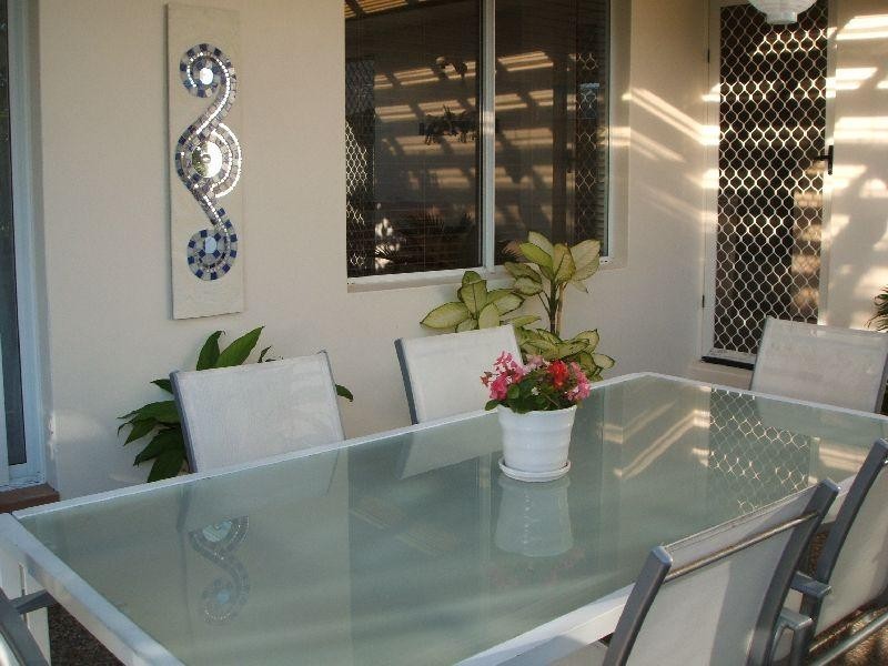 31 Southern Cross Pde, Sunrise Beach QLD 4567