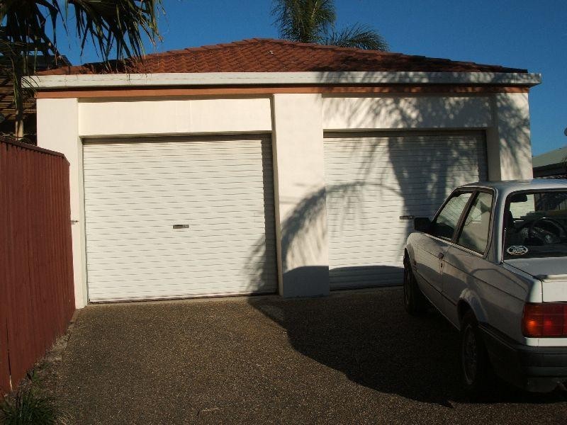 31 Southern Cross Pde, Sunrise Beach QLD 4567