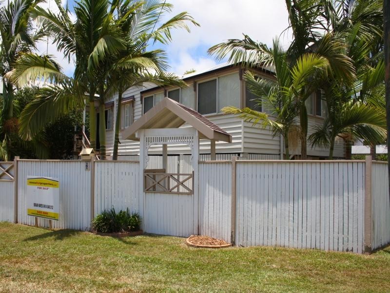 8 Elizabeth St, Noosaville QLD 4566