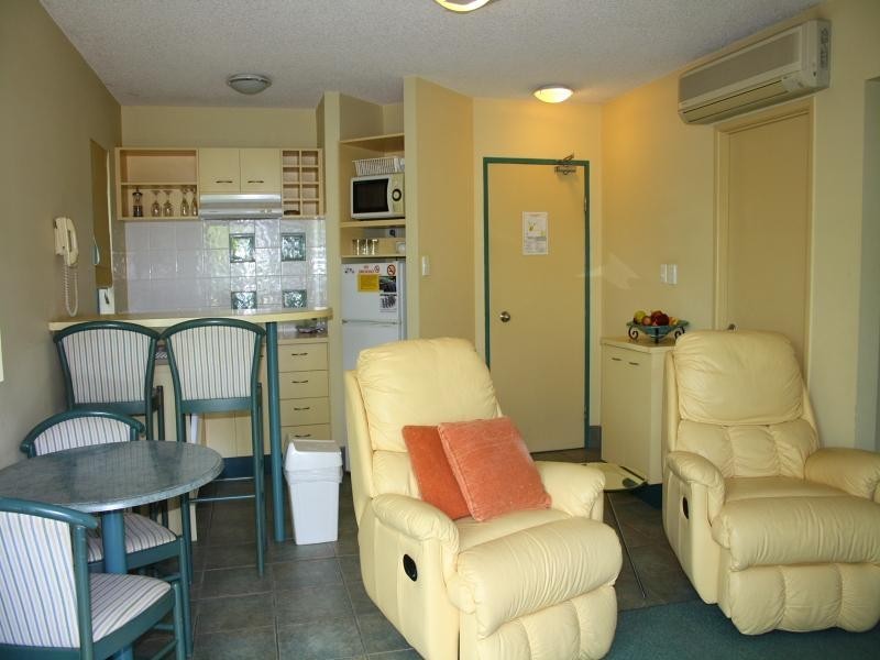 U5 17 Albert St, Noosaville QLD 4566