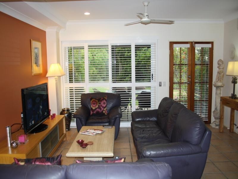 U47, 67 Gibson Rd, Noosaville QLD 4566