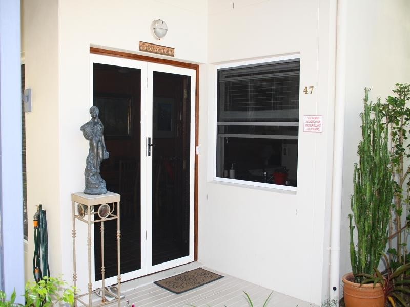 U47, 67 Gibson Rd, Noosaville QLD 4566