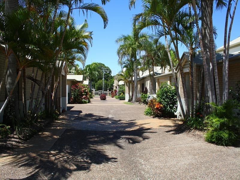 2/31 Elizabeth St, Noosaville QLD 4566