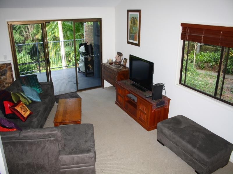 127 Sunrise Rd, Tinbeerwah QLD 4563