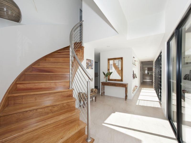 34 Seacove Court, Noosa Waters QLD 4566