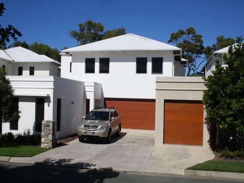 17/115 Peregian Springs Dve, Peregian Springs QLD 4573