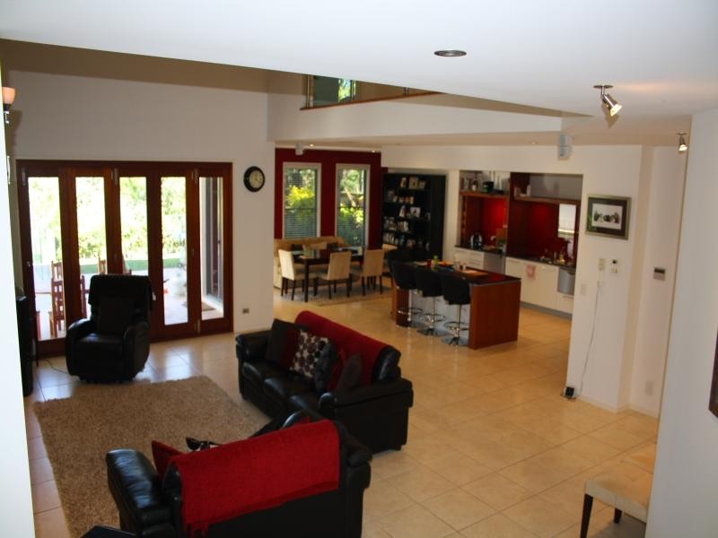 17/115 Peregian Springs Dve, Peregian Springs QLD 4573