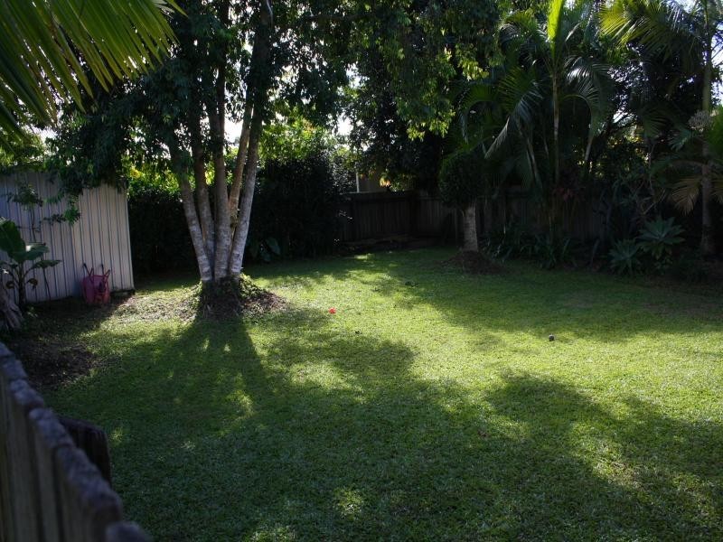 72 Lakes Entrance Blvd, Noosaville QLD 4566