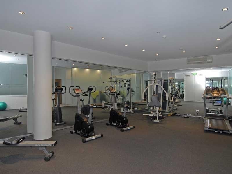 38 Skyring Tce, Teneriffe QLD 4005