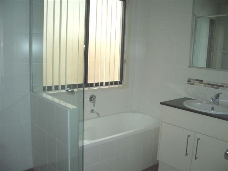 Lot 101/19 Santa Barbara Road, Hope Island QLD 4212