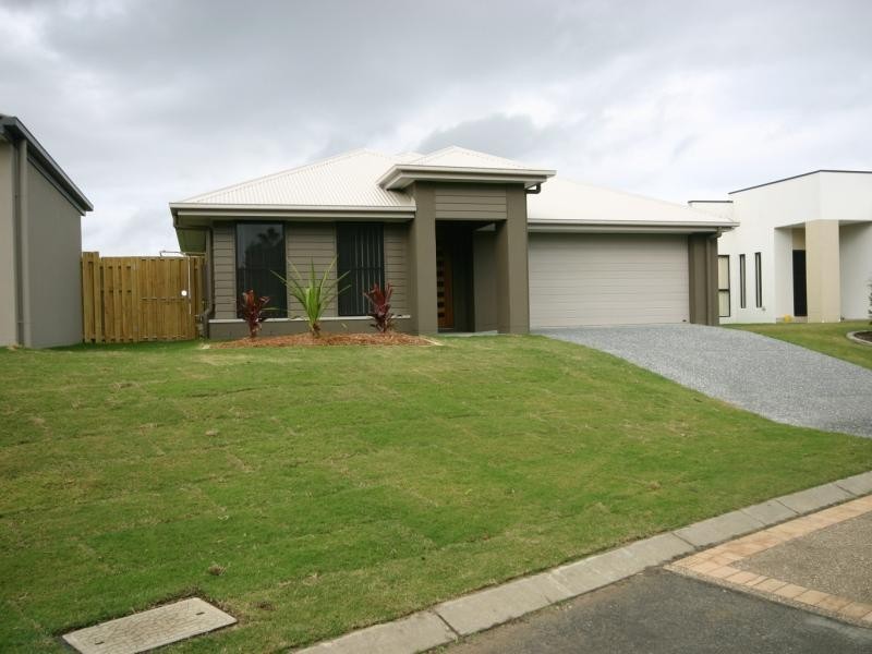 Lot 112/19 Santa Barbara Road, Hope Island QLD 4212