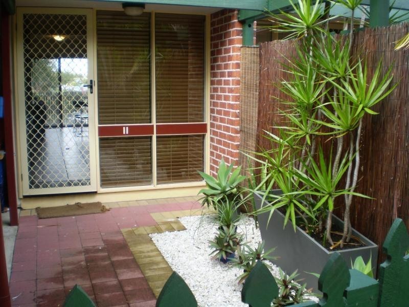 100 Racecourse Rd,, Bundall QLD 4217