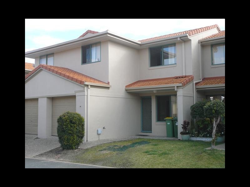 21 Regensberg Close, Varsity Lakes QLD 4227