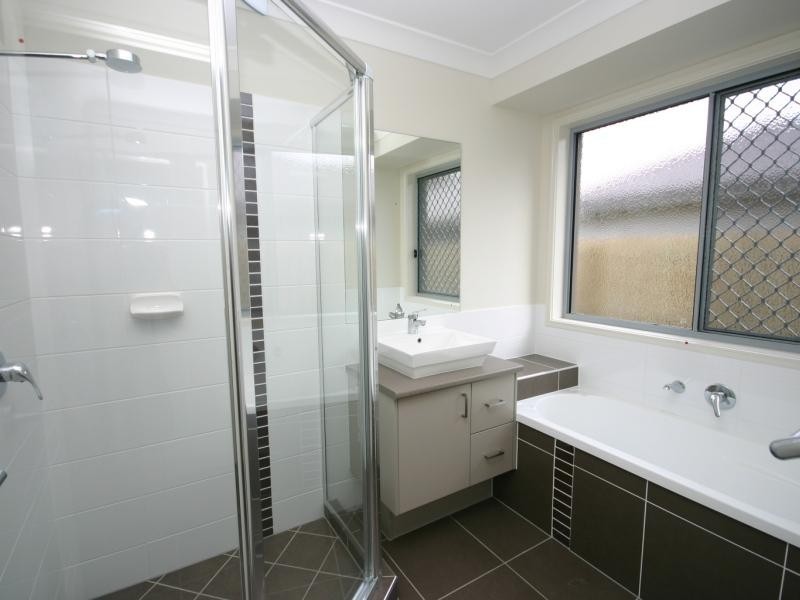 Lot 79/19 Santa Barbara Road, Hope Island QLD 4212