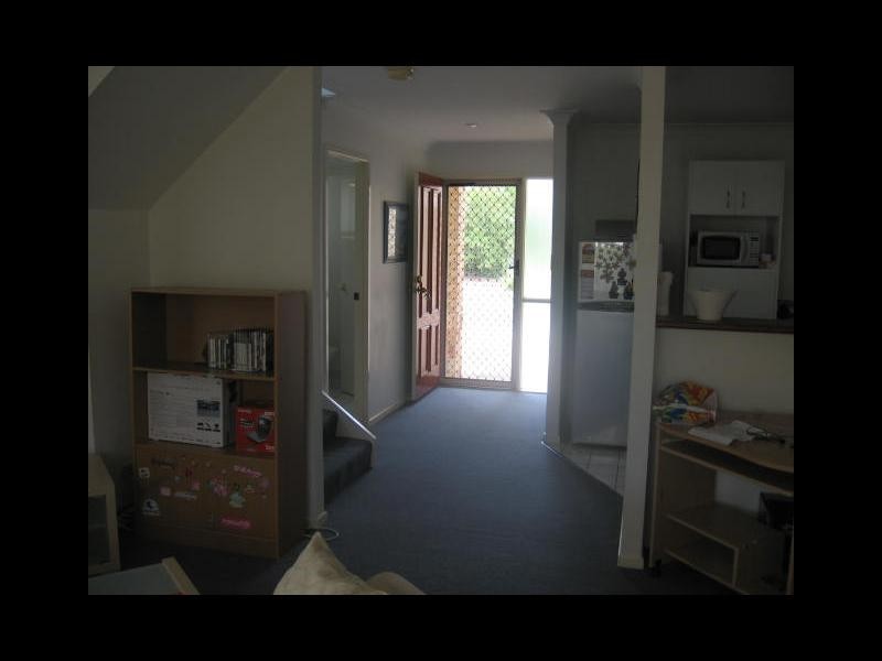 1/36 Albert Street, Waterford QLD 4133