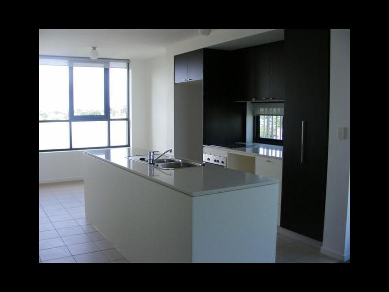 606/25 Dix Street, Redcliffe QLD 4020