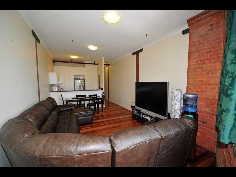 10/85 Commercial Road, Teneriffe QLD 4005