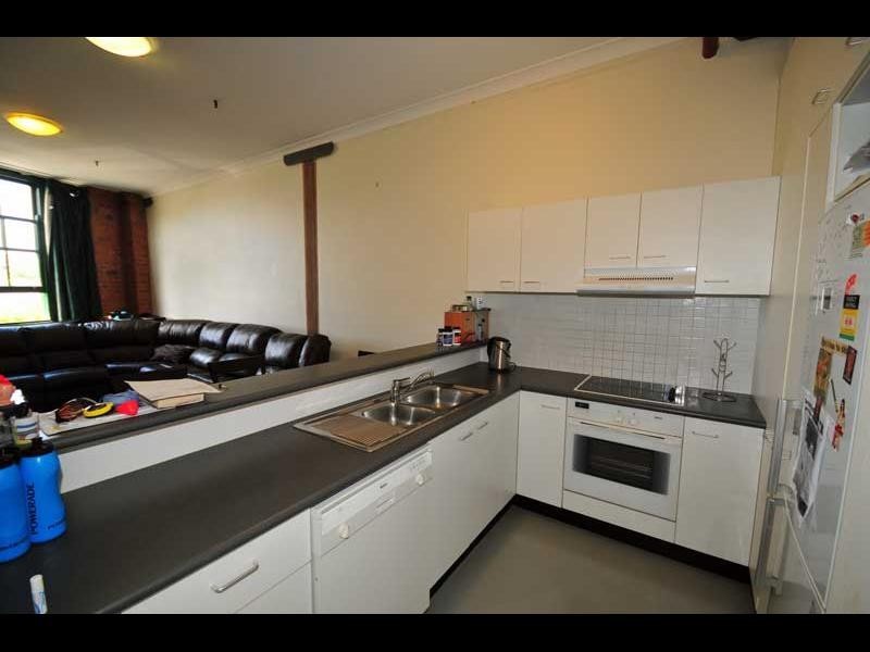 10/85 Commercial Road, Teneriffe QLD 4005