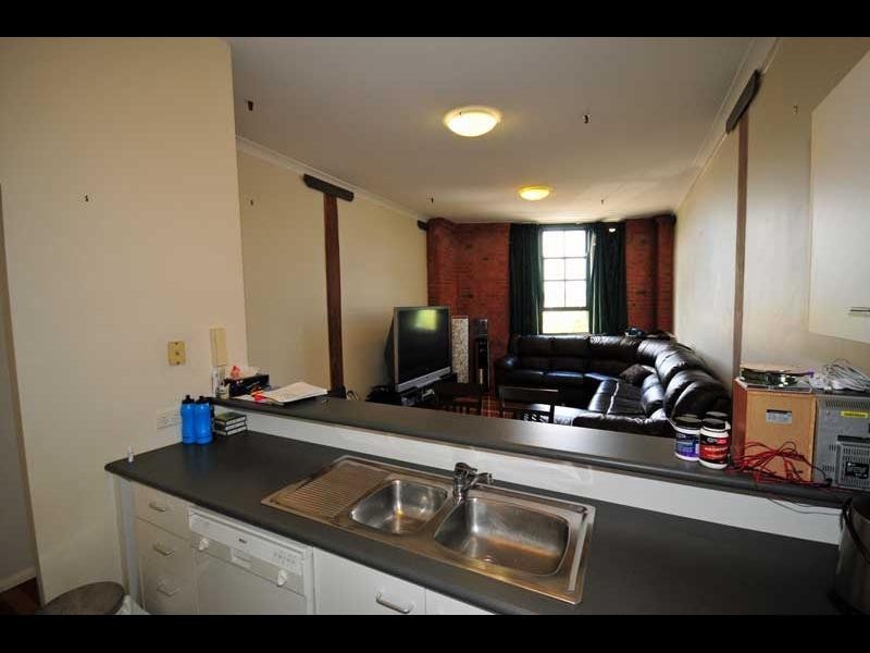 10/85 Commercial Road, Teneriffe QLD 4005