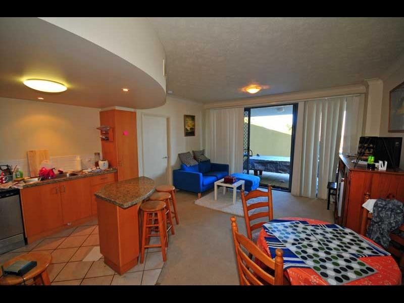 6/30 Sportsman Ave, Mermaid Beach QLD 4218