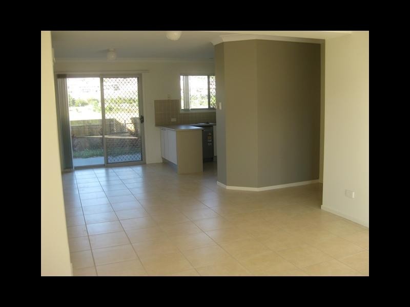 30 Carmarthen Circuit, Pacific Pines QLD 4211