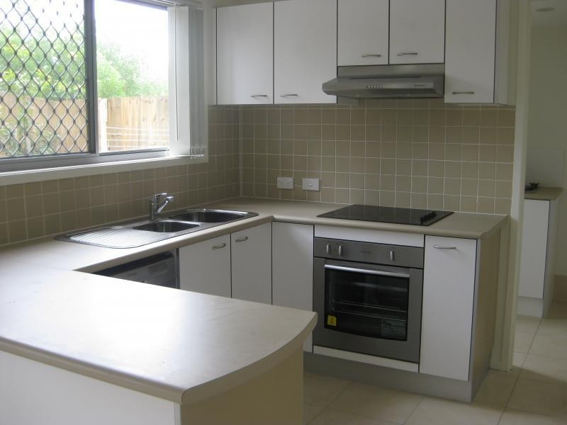 30 Carmarthen Circuit, Pacific Pines QLD 4211