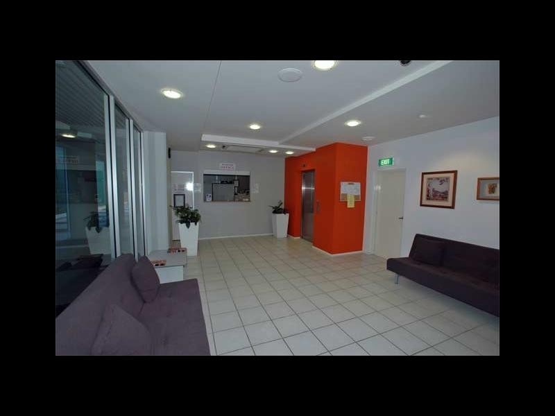 11/27 Station Road, Indooroopilly QLD 4068