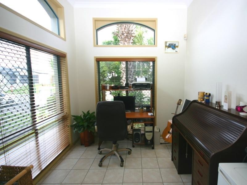 31/19 Santa Barbara Road, Hope Island QLD 4212