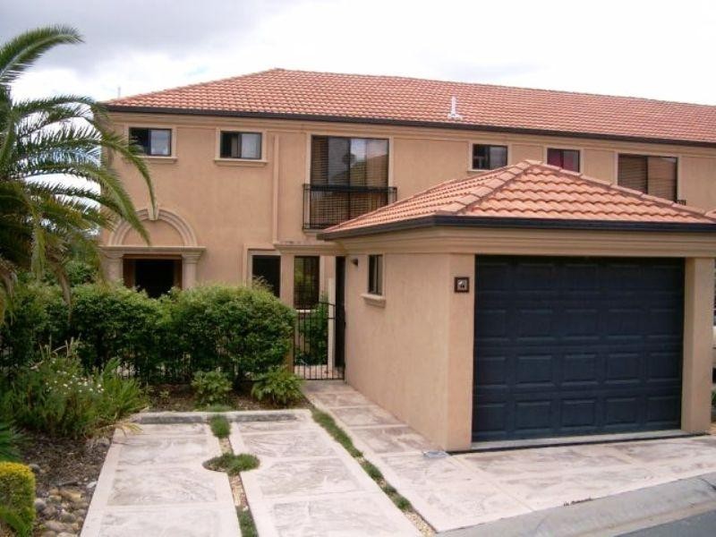 Sinnamon Park QLD 4073