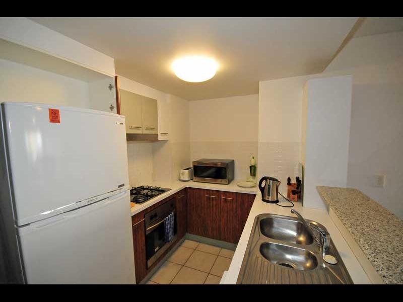12/27 Station Road, Indooroopilly QLD 4068