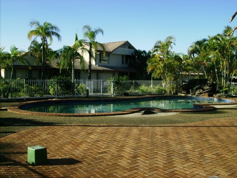 Benowa QLD 4217