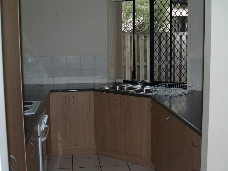 27 Birley Street, Spring Hill QLD 4000