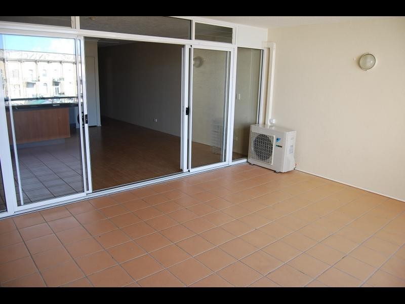 44 Chermside Street, Teneriffe QLD 4005